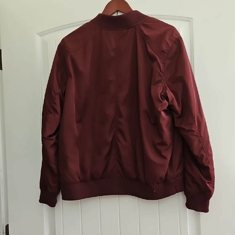 Old Navy Red Bomber Jacket with Ribbed Details - Picture 5 of 7